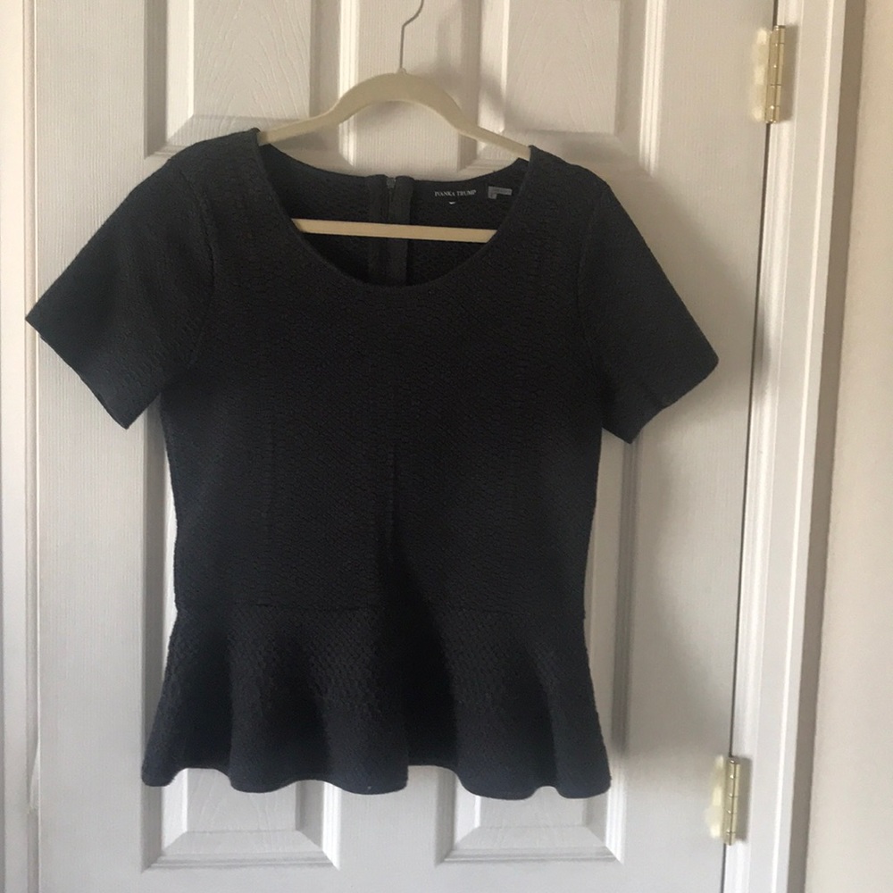 Adorable dark grey ruffled shirt